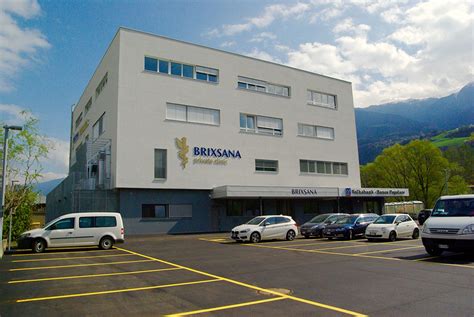 Brixsana private clinic, Julius.